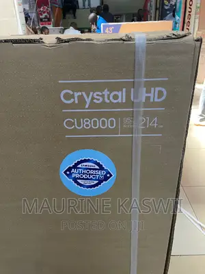 Samsung 85′′ CU8000 Crystal UHD Smart TV 2