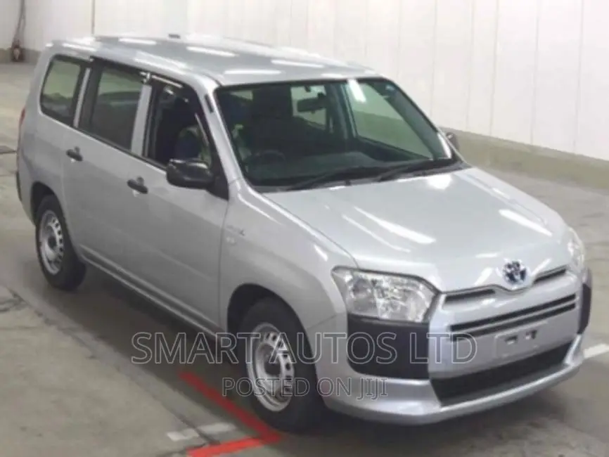 Toyota Succeed 2019 Silver