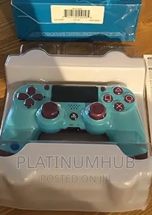 SONY Play Station 4 J7t