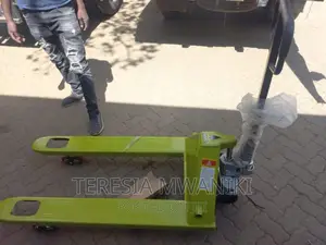 Hydraulic Pallet Truck Titan 3000kgs