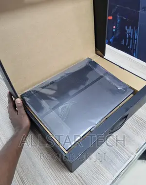 Laptop Asus ROG Strix G15 16GB AMD Ryzen 7 SSD 1T