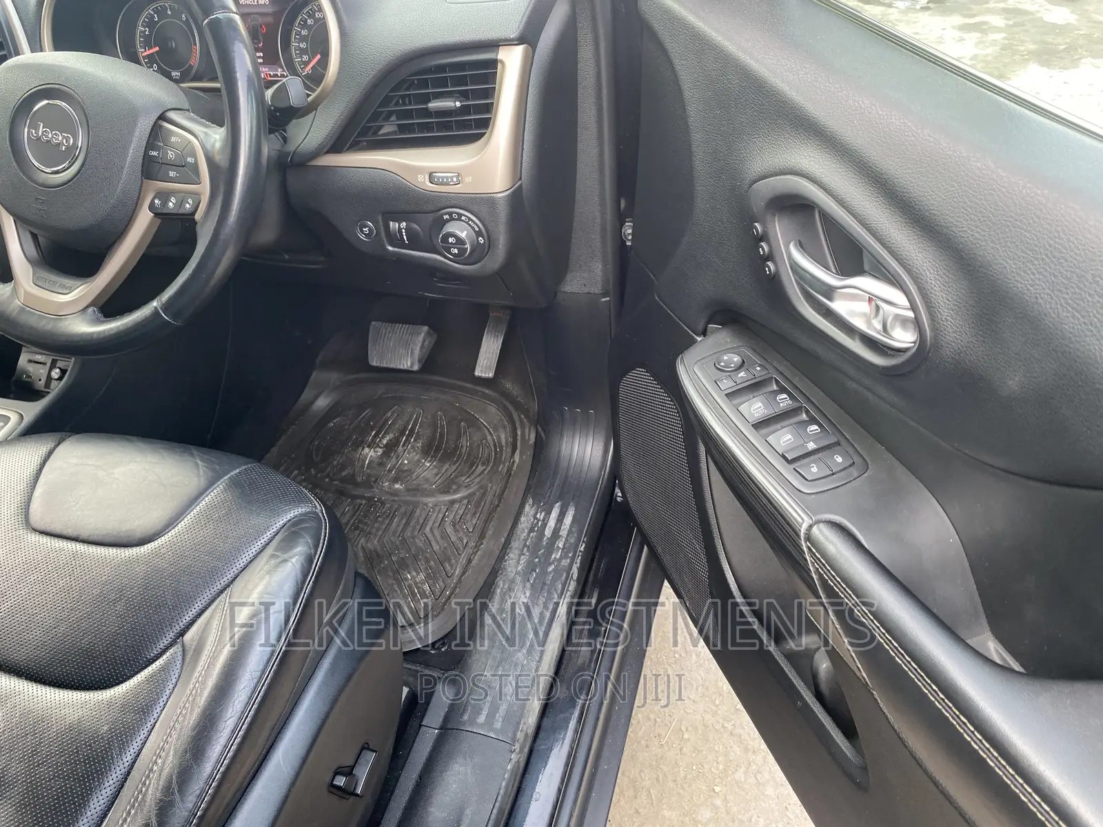 Jeep Cherokee 2015 Black