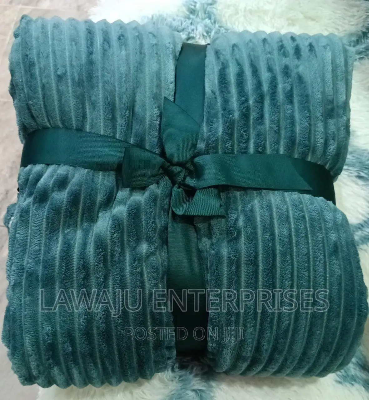 Green Heavy Sherpa Flannel Blanket