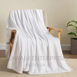White Fleece Throw Blanket