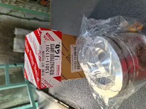 Toyota Hilux 1gd/2gd Engine Genuine Parts Available