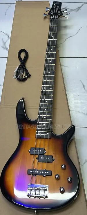 4strings Ibanez Gio GSR200 Electric Bass Guitar/ 24 Frets