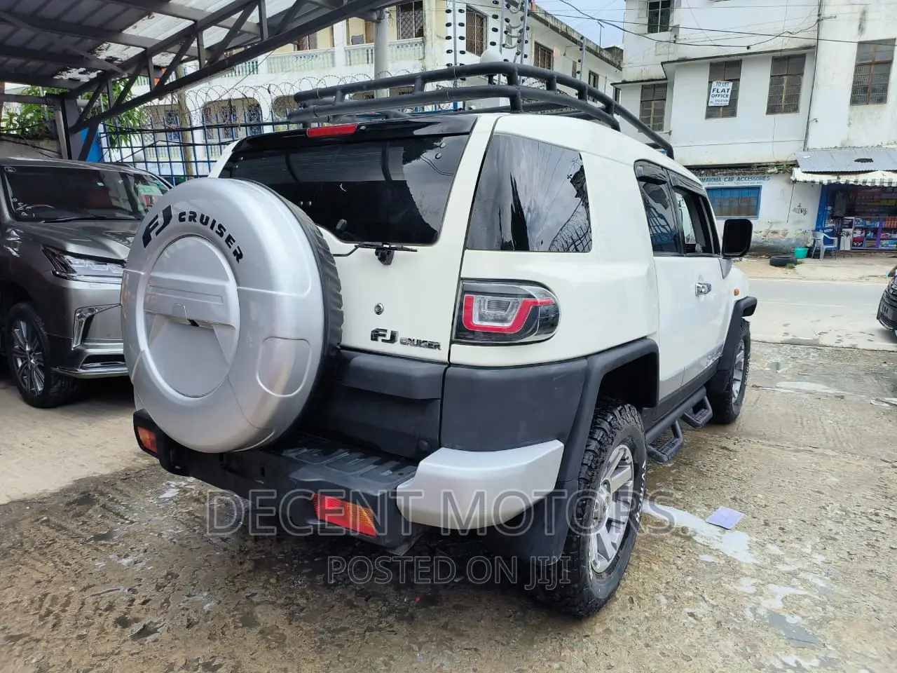 Toyota FJ Cruiser 2017 White