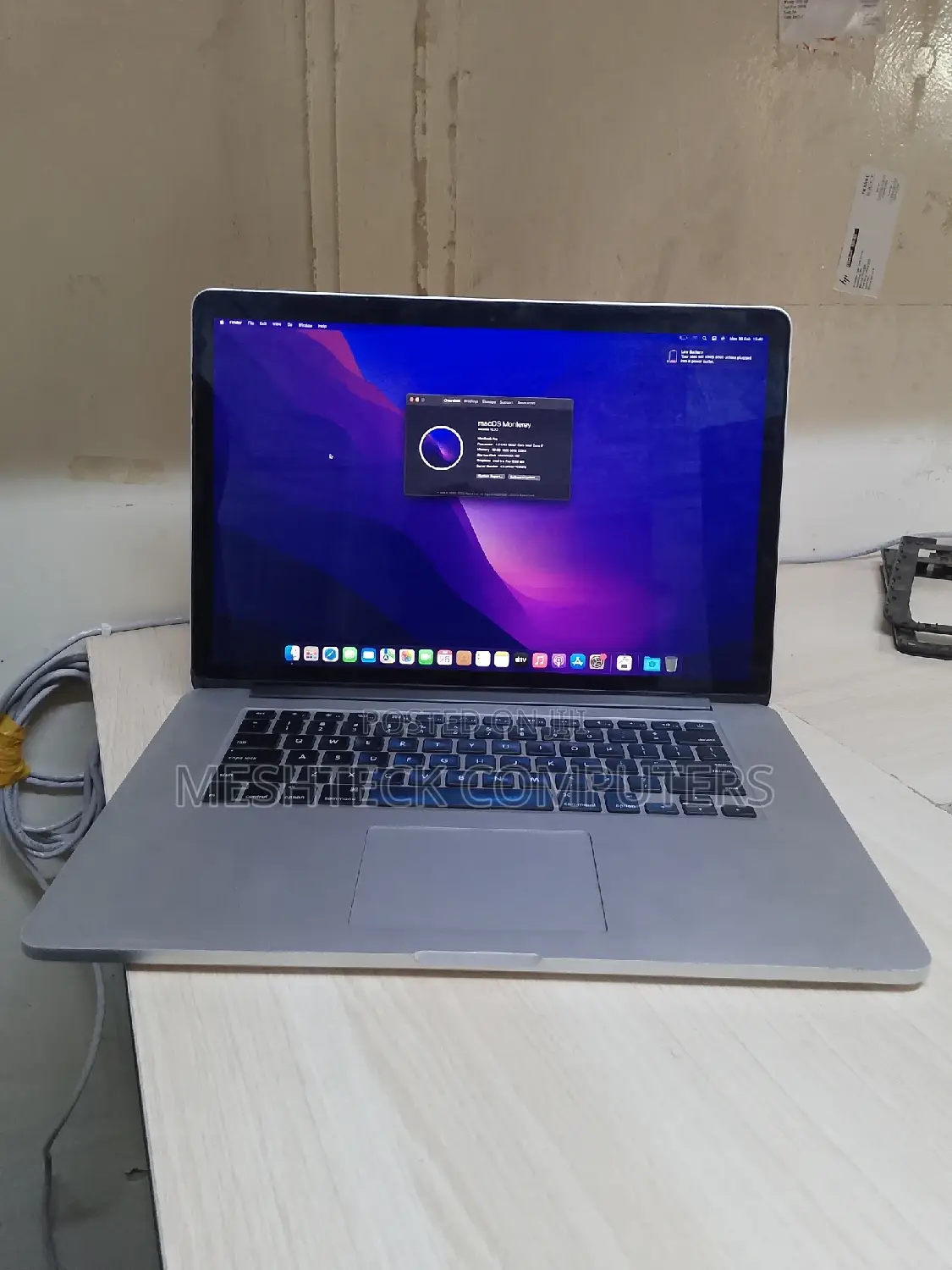 Laptop Apple MacBook Pro 16GB Intel Core I7 SSD 512GB