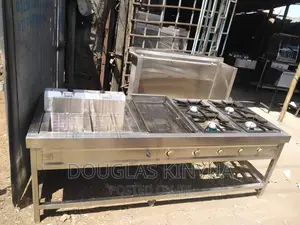 Commercial Combined Cooking Unit With Burners Griddle::