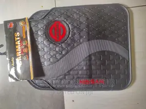 Nissan Floor Mats 5pcs Heavy Duty
