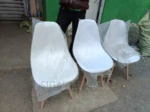 Eames Chair Eames Chair Eames Chair Eames Chair Eames Chair