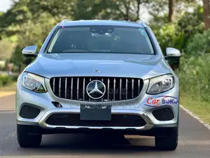 Mercedes-Benz GLC-Class 2017 Silver