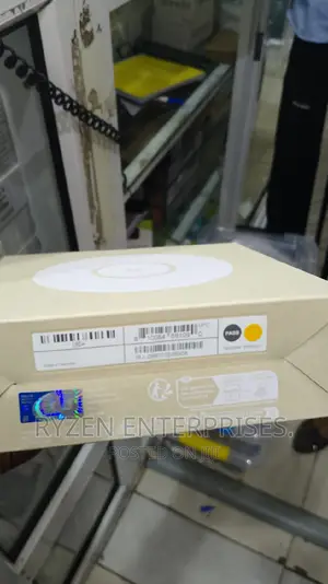 Ubiquiti Unifi U6+ Wifi 6 2x2 Mimo Access Point (U6-plus)