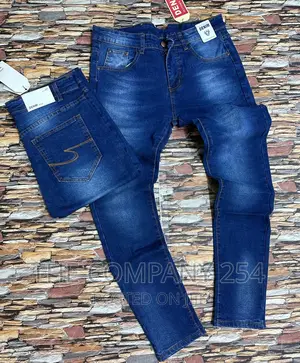 Plain Wash Slimfit Straight Men's Denim Jeans
Size 30 to 40