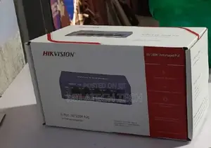 Hikvision DS-3E0105P-E 4 Ports 100mbps Unmanaged Poe Switch