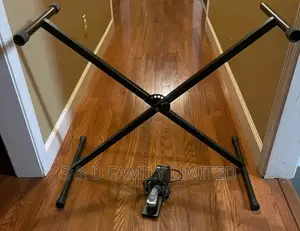 Single Arm Keyboard Stand