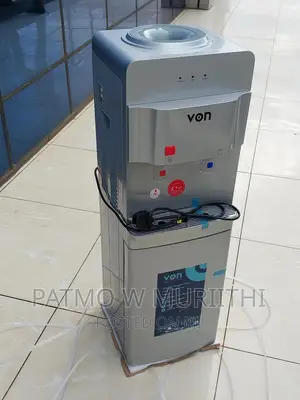 Von Hotpoint Water Dispenser Hot and Normal