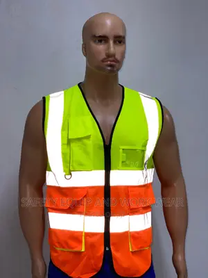 Get Two-colored Reflectors For Lane Marking At Good Price