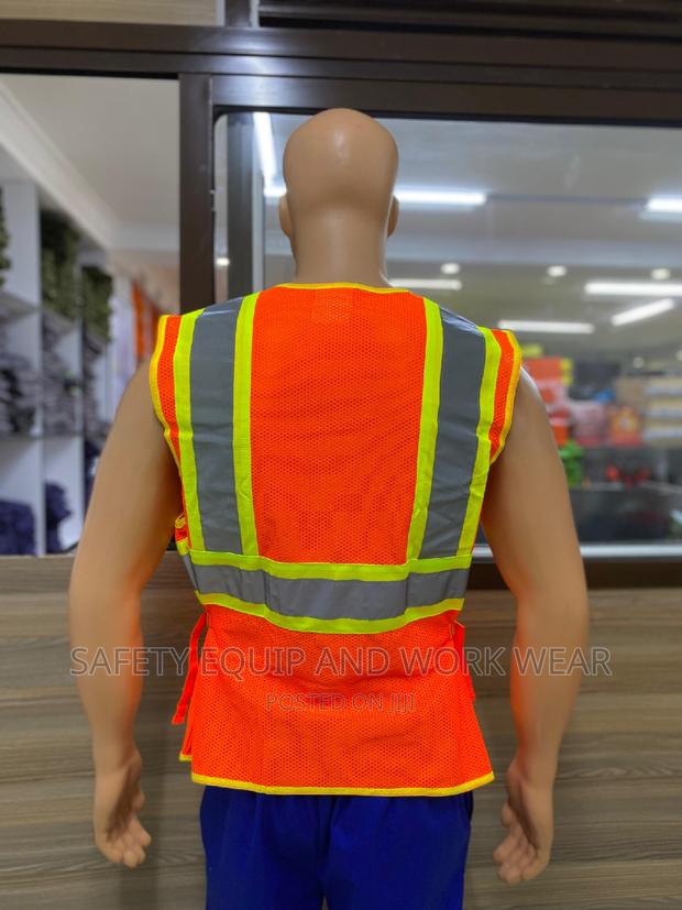 Get Designed Meshed Reflectors For Signal - main view