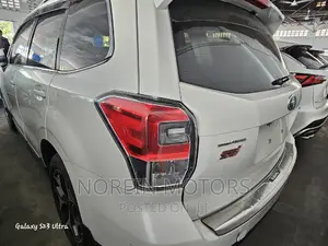 Subaru Forester 2017 White