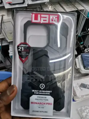 UAG Pathfinder SE Case – Apple iPhone 14 Pro Max