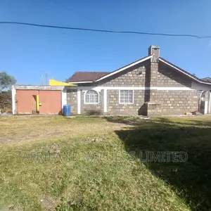 3bdrm Bungalow in Nkoroi for sale