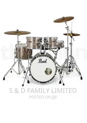 Pearl 3 Stand Drumset