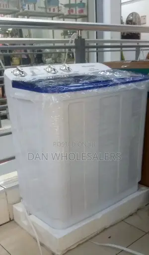 Hisense 7.5kg Twin Tub Top Load Washing Machine - White