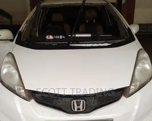 Hondafit 2010 Front Windscreen