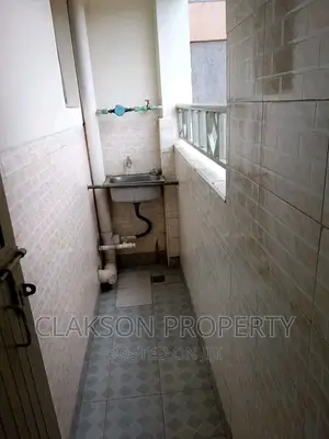 1bdrm Apartment in Ngongroad Rescose, Kilimani for rent