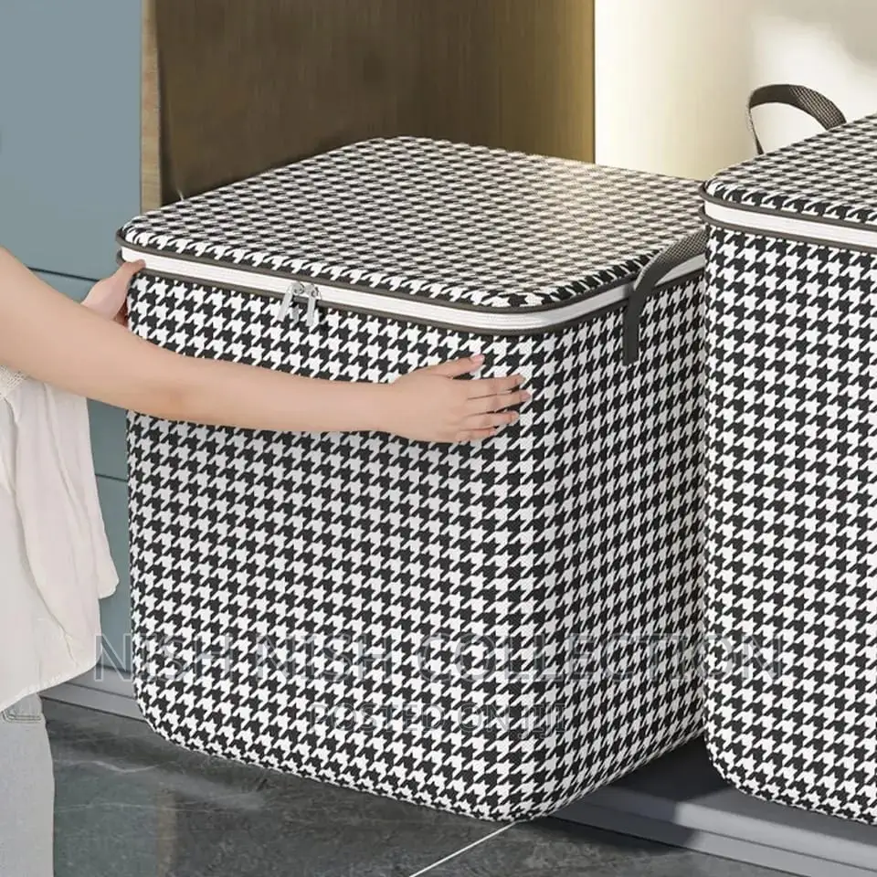 Large Capacity Quilt/ Duvet Closet Organizer