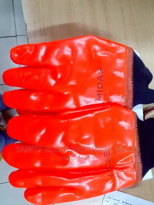 Cold Room Gloves- Used In Freezing Areas