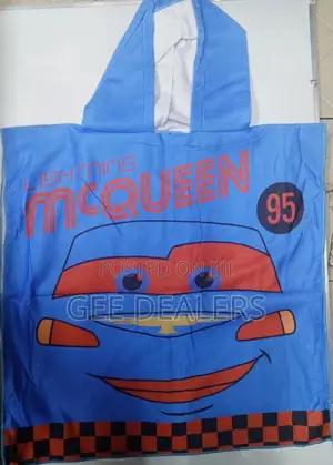 McQueen Hooded Swimming Towels