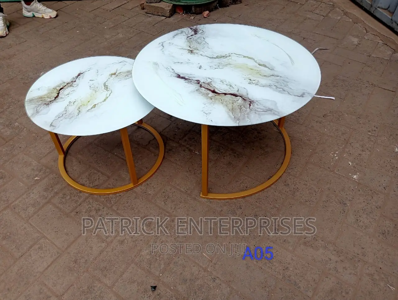 Imported Morden Nesting Coffee Tables Top Glass