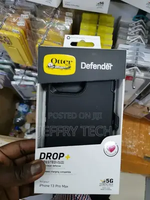 Otterbox Defender Series Case for Apple iPhone 13 Pro Ma