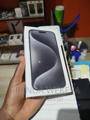 New Apple iPhone 15 Pro Max 256 GB Black