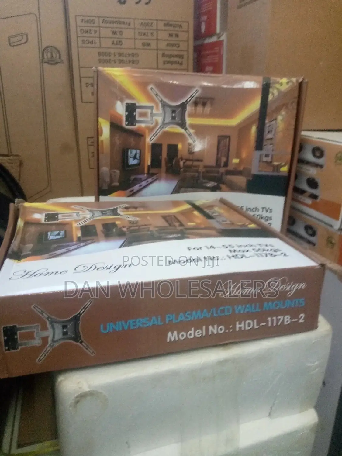 Rotating Wall Mount 14" - 55" TV Bracket