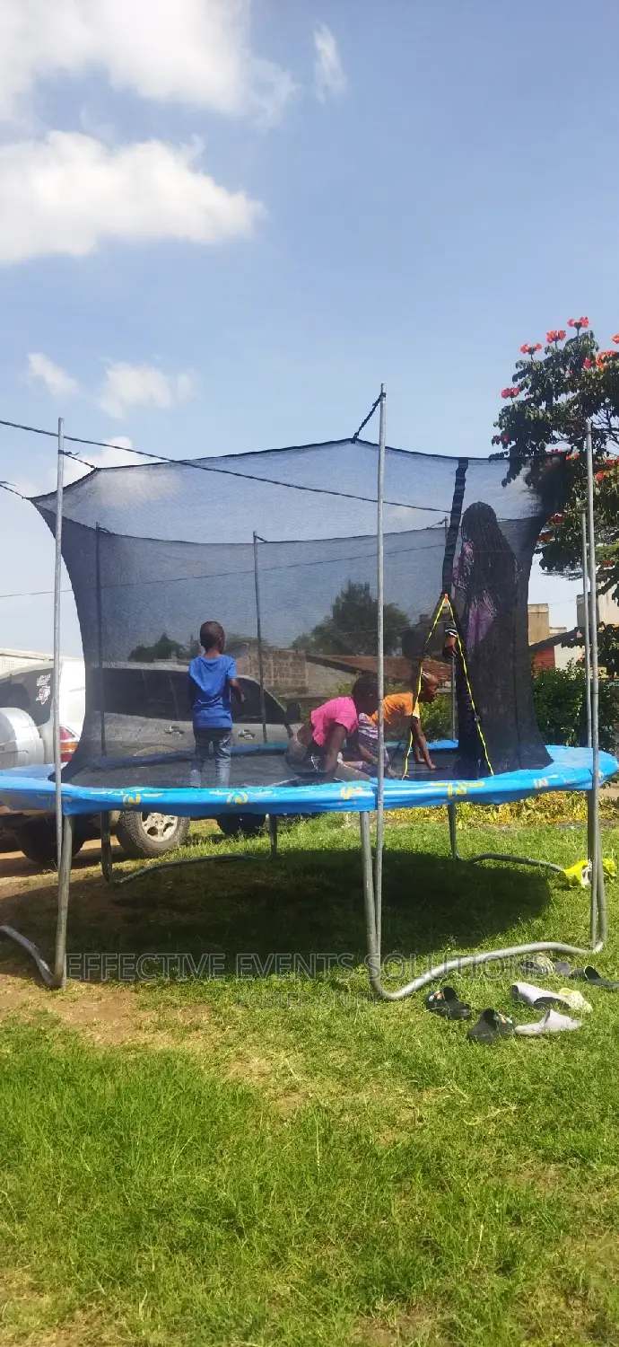 Bouncing Castle ,Trampolines for Hire