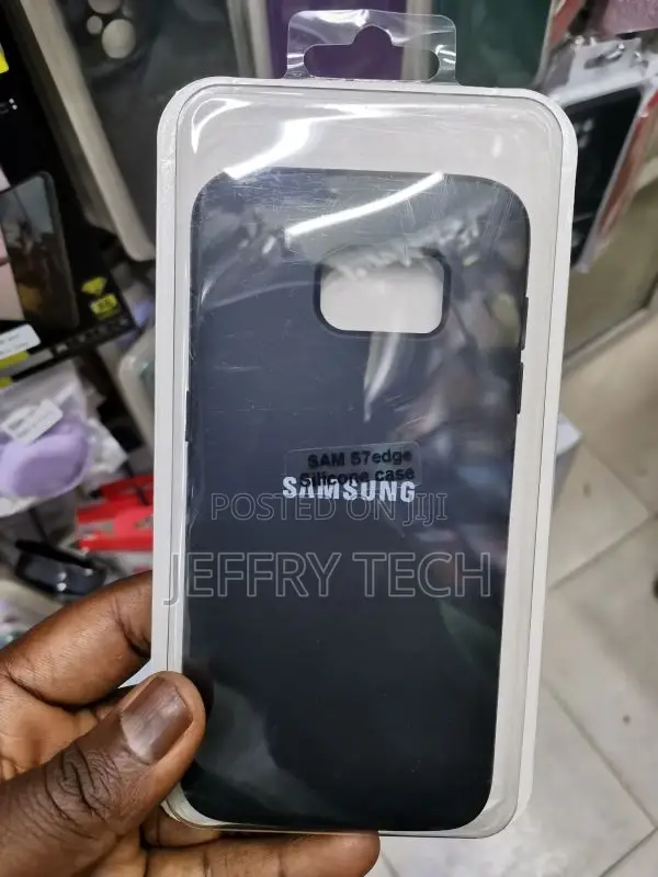 Samsung Galaxy S7 EDGE in LIQUID Black - Shockproof An