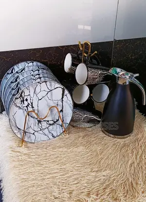 13pcs Ceramic Dinner Sets Plates, Cupsand Unbreakable Flask