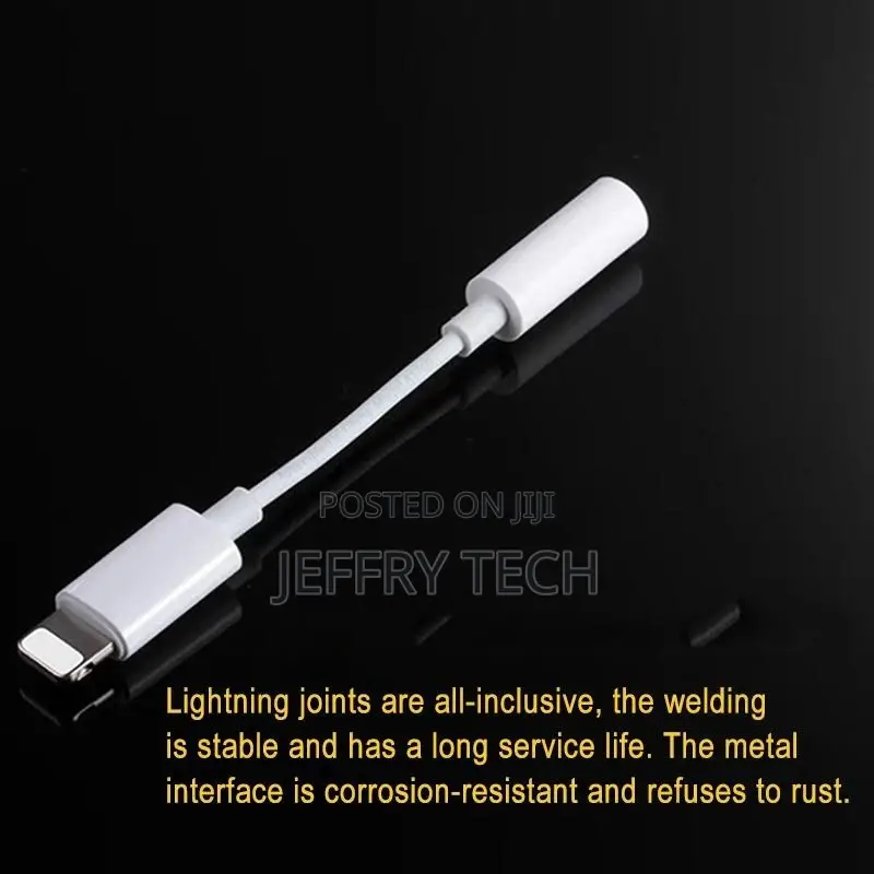 Supports Full System for iPhone Lightning to 3.5mm Earphone