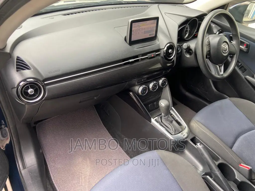 Mazda Demio 2017 Gray
