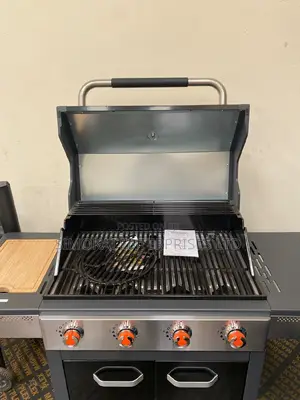 4 Burner BBQ Grill With Hot Plate