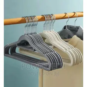 10 PCS Premium Velvet Hangers Ultra Thin Non-Slip.