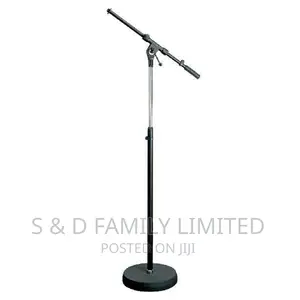 Soundking Dd085 Microphone Stand With Round Base
