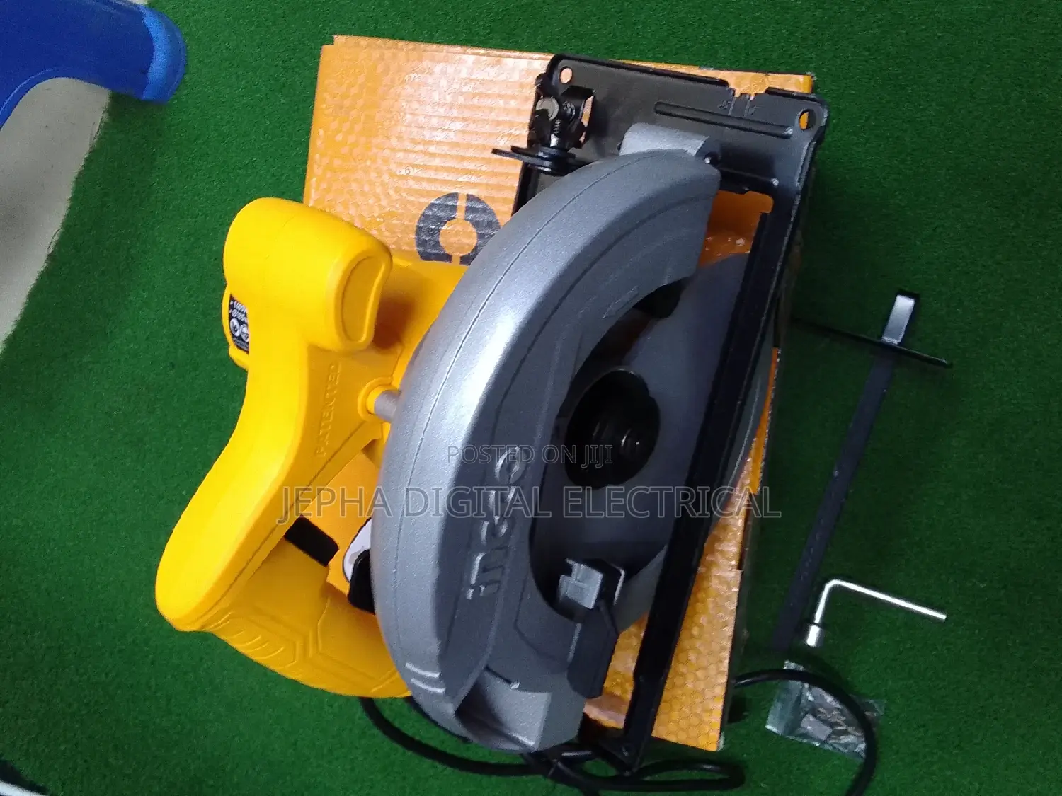 Ingco Portable Circular Saw