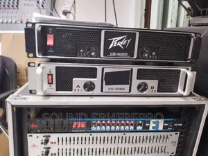 Peavey CS 4080 Power Amplifier