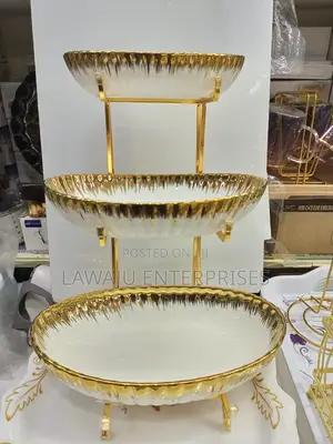 3tier White Gold Ceramic Stand