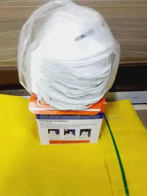 Moisture Blocking Dust Mask
