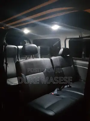 Van For Hire, 11 Seater
